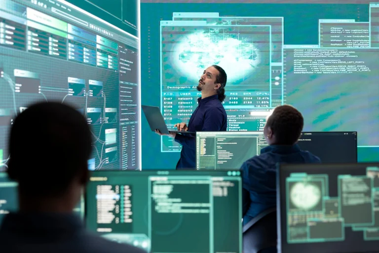 KI-Risikoklassifizierung nach der EU-KI-Verordnung: So können Unternehmen Hochrisiko-KI-Systeme identifizieren